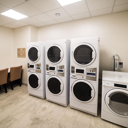 Candlewood Suites West Edmonton - Mall Area By Ihg Екстер'єр фото