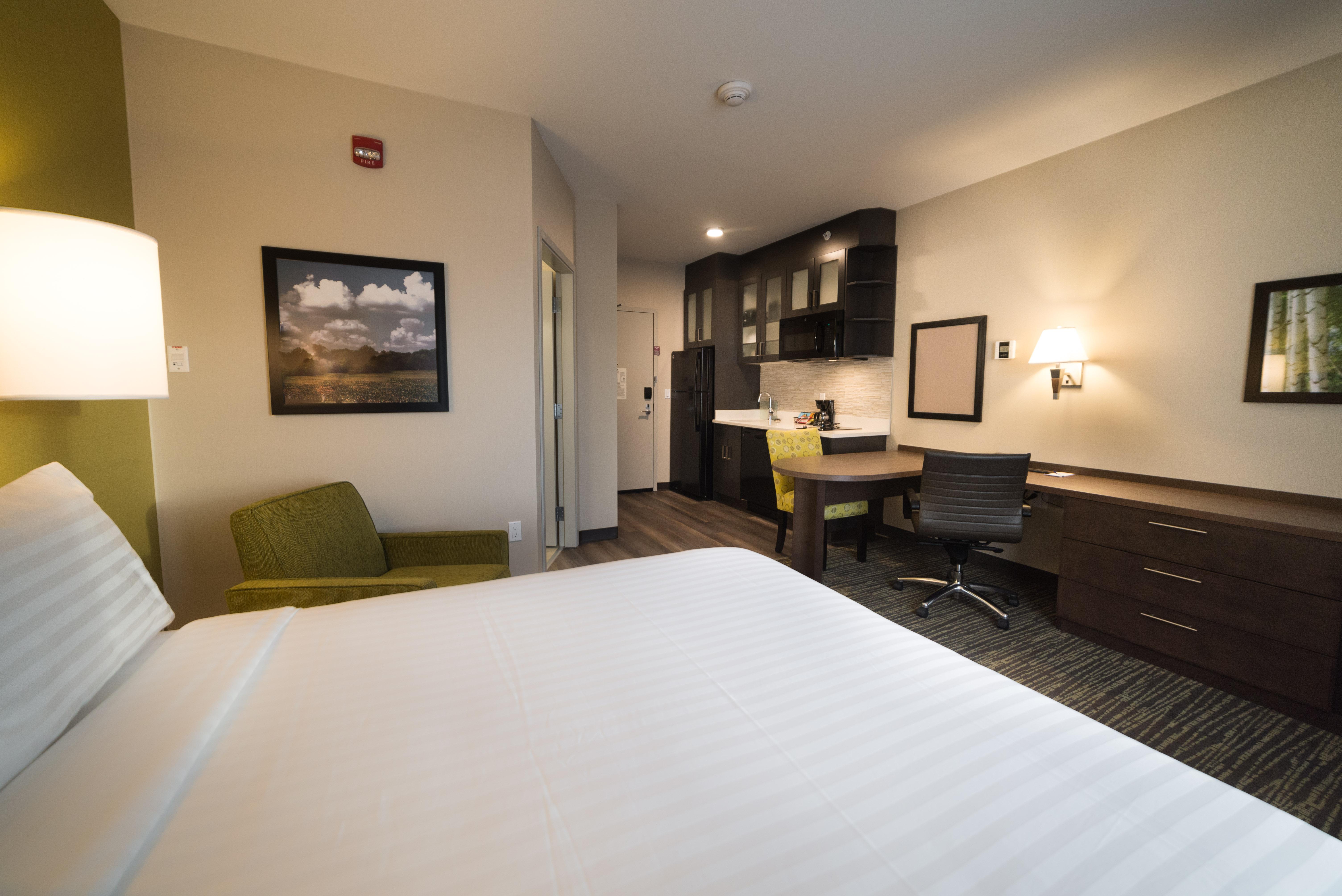 Candlewood Suites West Edmonton - Mall Area By Ihg Екстер'єр фото
