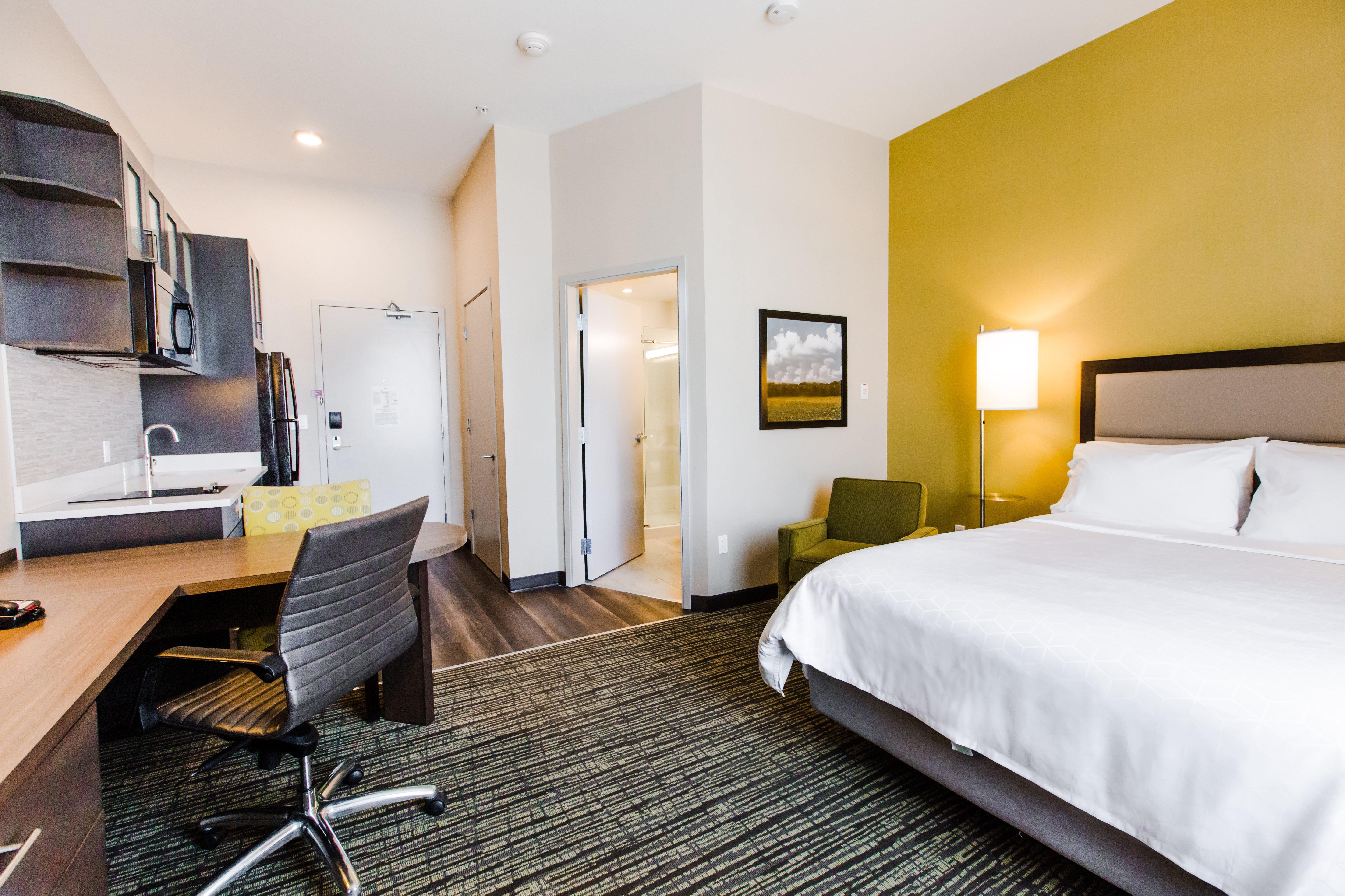 Candlewood Suites West Edmonton - Mall Area By Ihg Екстер'єр фото